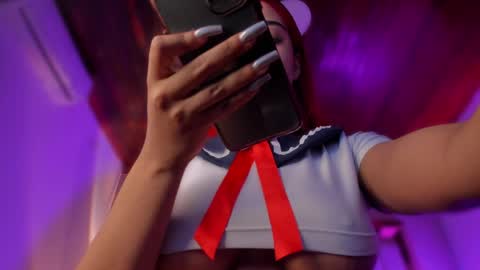 Snapshot of emmily_savage chatting on April 2026 11:33:01 AM online show from April 2026 11:33:01 AM