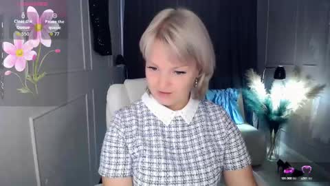 Snapshot of emmmam chatting on September 2025 11:21:01 AM emmmam online show from September 2025 11:21:01 AM