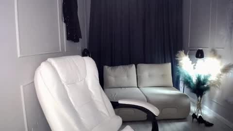 Snapshot of emmmam chatting on October 2025 11:11:01 AM emmmam online show from October 2025 11:11:01 AM