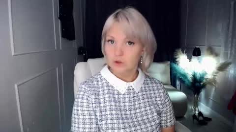 Snapshot of emmmam chatting on November 2025 07:18:02 PM emmmam online show from November 2025 07:18:02 PM