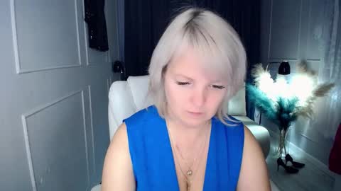 Snapshot of emmmam chatting on November 2025 07:30:02 AM emmmam online show from November 2025 07:30:02 AM