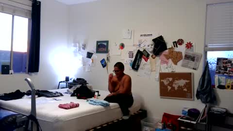 Emms online show from February 2025 01:22:01 AM