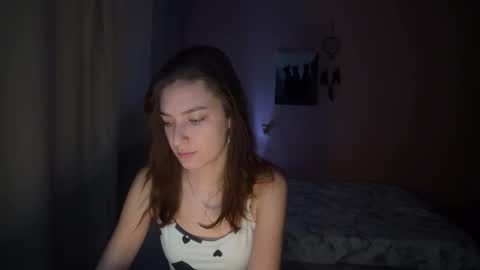 Snapshot of emmpeterson chatting on February 2026 10:43:01 AM emmpeterson online show from February 2026 10:43:01 AM