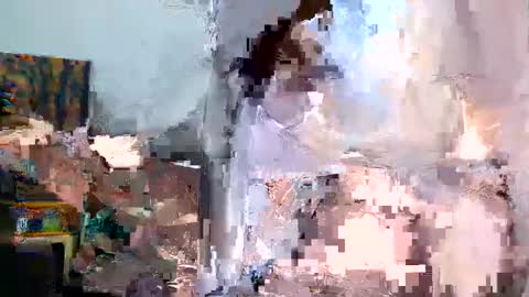 Snapshot of emmy___lee chatting on January 2025 05:52:02 AM emmy___lee online show from January 2025 05:52:02 AM