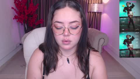 Snapshot of emmy_walker1 chatting on January 2025 11:02:02 AM Emmy Walker online show from January 2025 11:02:02 AM