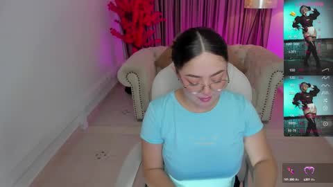 Snapshot of emmy_walker1 chatting on March 2025 10:56:02 AM Emmy Walker online show from March 2025 10:56:02 AM