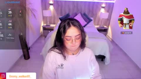 Snapshot of emmy_walker1 chatting on October 2025 11:07:01 AM Emmy Walker online show from October 2025 11:07:01 AM