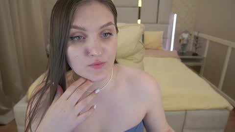 Snapshot of emmycharm chatting on January 2025 09:59:01 AM E M M Y online show from January 2025 09:59:01 AM