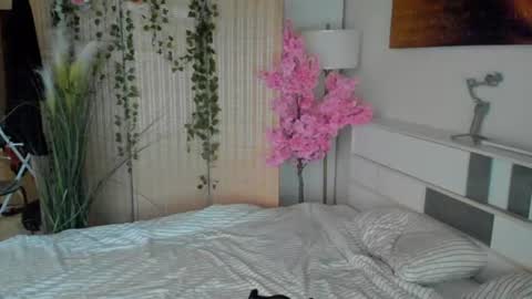 Snapshot of emmyfoxxofficial chatting on June 2026 11:53:01 AM Emmylie online show from June 2026 11:53:01 AM