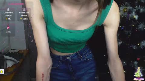 Snapshot of emmygreans chatting on December 2024 09:38:02 AM Emmy online show from December 2024 09:38:02 AM