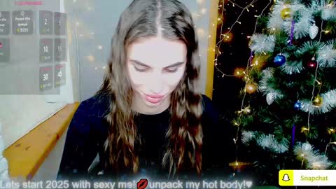 Snapshot of emmygreans chatting on January 2025 12:41:02 PM Emmy online show from January 2025 12:41:02 PM