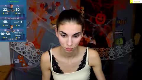 Snapshot of emmygreans chatting on October 2025 12:42:02 PM Emmy online show from October 2025 12:42:02 PM