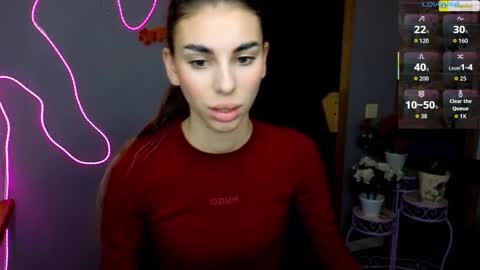 Snapshot of emmygreans chatting on November 2025 07:08:02 AM Emmy online show from November 2025 07:08:02 AM