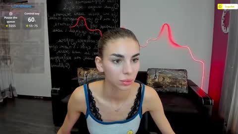 Snapshot of emmygreans chatting on November 2025 06:55:01 AM Emmy online show from November 2025 06:55:01 AM