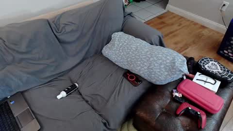 EmoDream1998 online show from February 2025 03:21:01 PM