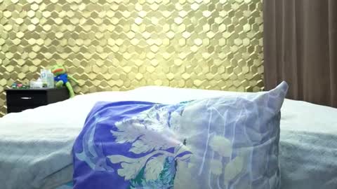 Emo online show from February 2026 04:43:01 PM