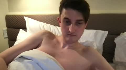 Snapshot of emotionalmotionsickness chatting on January 2025 10:17:02 AM emotionalmotionsickness online show from January 2025 10:17:02 AM