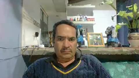 Snapshot of emprendeconormidas chatting on May 2026 12:39:01 AM emprendeconormidas online show from May 2026 12:39:01 AM