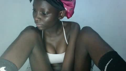 Snapshot of empress_ivy1 chatting on July 2026 06:36:01 PM empress_ivy1 online show from July 2026 06:36:01 PM