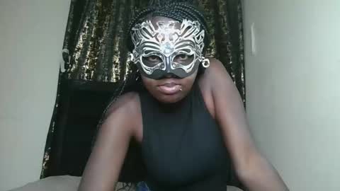 Snapshot of empressvee24 chatting on April 2026 10:35:02 AM vee online show from April 2026 10:35:02 AM