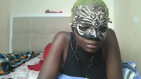 Snapshot of empressvee24 chatting on April 2026 07:31:01 AM vee online show from April 2026 07:31:01 AM