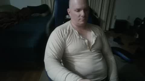 Snapshot of emsguy1 chatting on April 2026 02:59:02 AM Matt online show from April 2026 02:59:02 AM