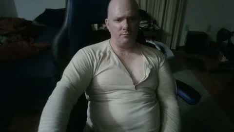 Snapshot of emsguy1 chatting on April 2026 04:24:02 AM Matt online show from April 2026 04:24:02 AM