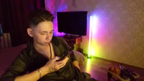 emveeboy96 online show from December 2025 08:16:02 PM