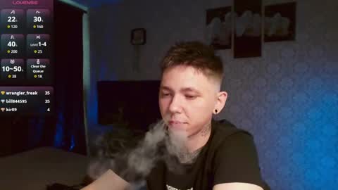 Snapshot of emveeboy96 chatting on May 2026 06:21:03 AM emveeboy96 online show from May 2026 06:21:03 AM