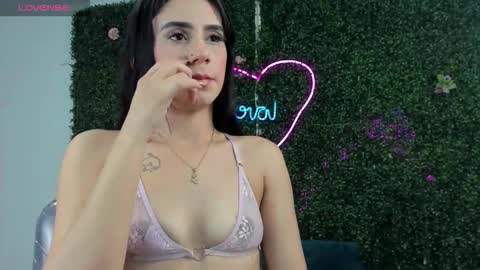 Emy online show from February 2026 07:28:02 PM