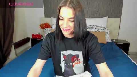 emy__angel online show from December 2024 11:23:02 AM