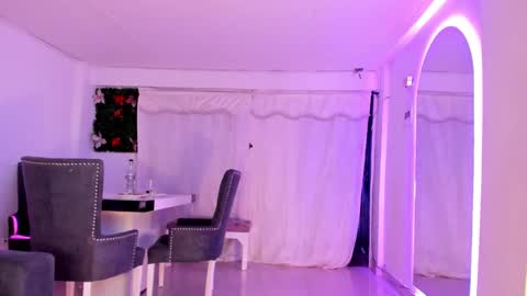 Snapshot of emy_bw chatting on December 2024 03:08:01 AM Emy New profile my other account was suspended follow me online show from December 2024 03:08:01 AM