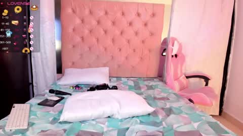 Snapshot of emy_bw chatting on February 2025 05:50:02 AM Emy New profile my other account was suspended follow me online show from February 2025 05:50:02 AM