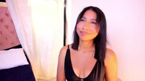 Snapshot of emy_bw chatting on November 2025 03:39:01 AM Emy New profile my other account was suspended follow me online show from November 2025 03:39:01 AM