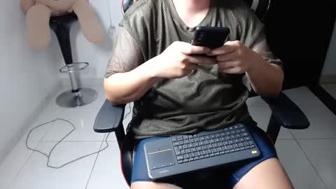 Snapshot of emy_sweet_jack chatting on September 2025 06:35:02 AM Jack And Emily online show from September 2025 06:35:02 AM