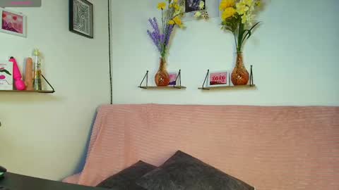 Snapshot of emycarver09 chatting on September 2025 11:57:01 AM emycarver09 online show from September 2025 11:57:01 AM