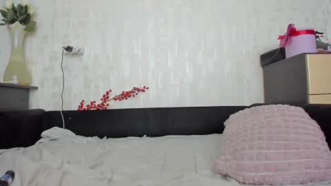 emydeliro online show from May 2026 02:59:01 PM