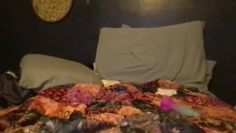 enbythrob online show from February 2026 04:39:01 AM