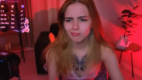 Snapshot of enchanted_bella chatting on April 2026 02:19:02 PM enchanted_bella online show from April 2026 02:19:02 PM