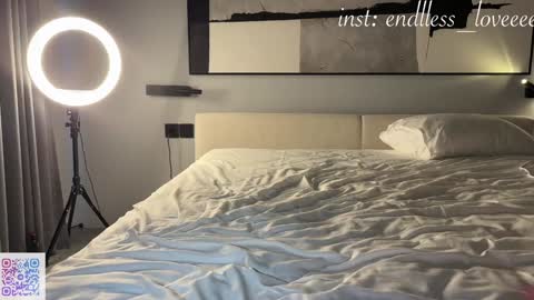 Mia online show from January 2026 11:14:01 PM