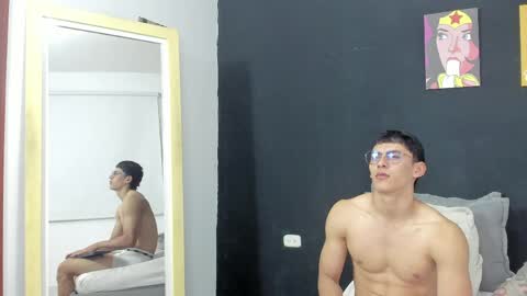Snapshot of energio_19 chatting on April 2026 02:09:02 AM Gio online show from April 2026 02:09:02 AM