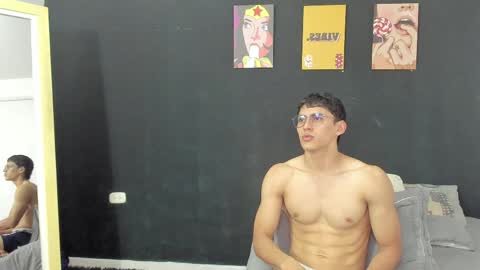 Snapshot of energio_19 chatting on April 2026 02:01:01 AM Gio online show from April 2026 02:01:01 AM
