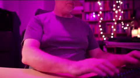 Snapshot of energybra chatting on July 2026 11:15:02 PM uk online show from July 2026 11:15:02 PM