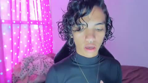 engel20042001 online show from December 2024 09:35:01 PM