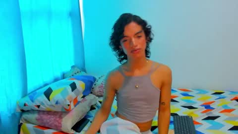 engel20042001 online show from December 2024 04:46:02 PM