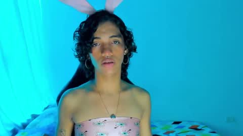 engel20042001 online show from December 2024 05:44:02 PM