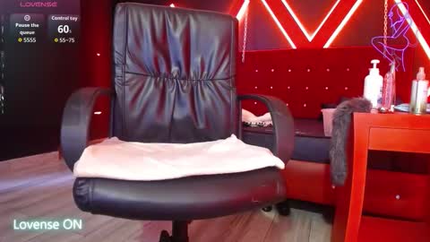 Engel online show from October 2025 11:51:02 AM