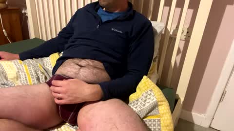 Snapshot of englishshyguyuk chatting on December 2024 07:17:01 PM englishshyguyuk online show from December 2024 07:17:01 PM