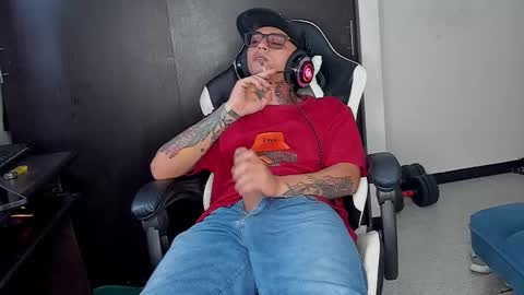 enjoymycock99 online show from February 2025 07:52:01 PM