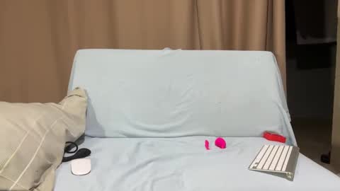 Snapshot of enjoythetrip chatting on February 2025 03:30:01 AM Luke online show from February 2025 03:30:01 AM